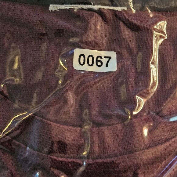 Gymshark Men's Long Sleeve Shirt Burgundy M Athflow Gorpcore Performance Fit - Picture 13 of 13